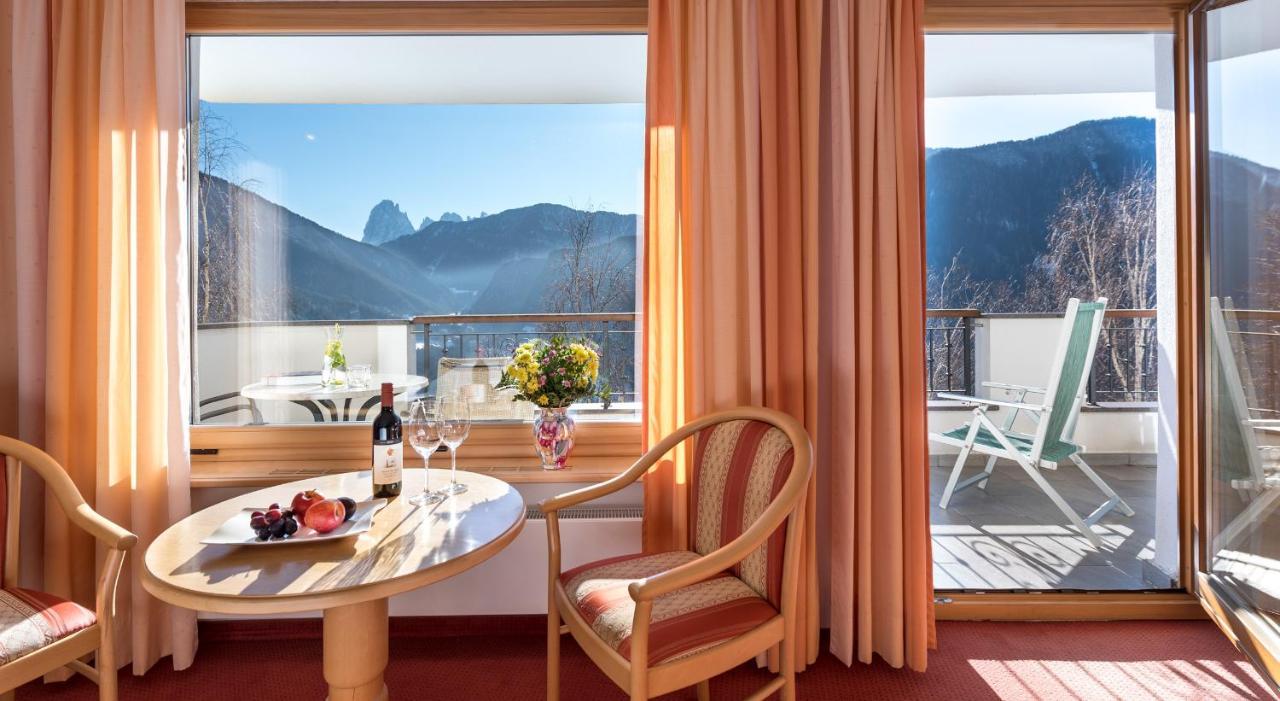 Hotel Ueberbacher 3*